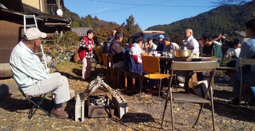 どんぐり山を守る実行委員会